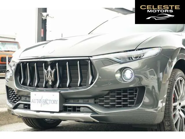 MASERATI Levante 2017 — photo 3 sur 8