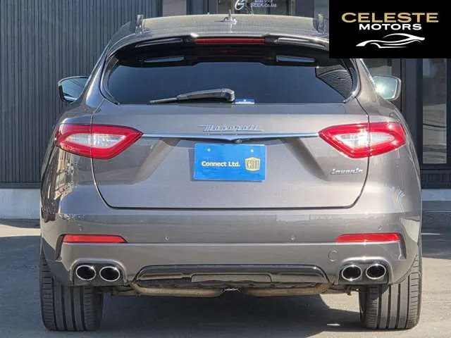MASERATI Levante 2016 — photo 5 sur 8