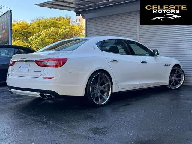 MASERATI Quattroporte 2013 — photo 5 sur 8