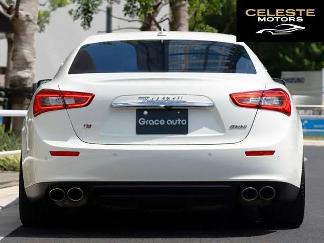 MASERATI Ghibli 2014 — photo 2 sur 8