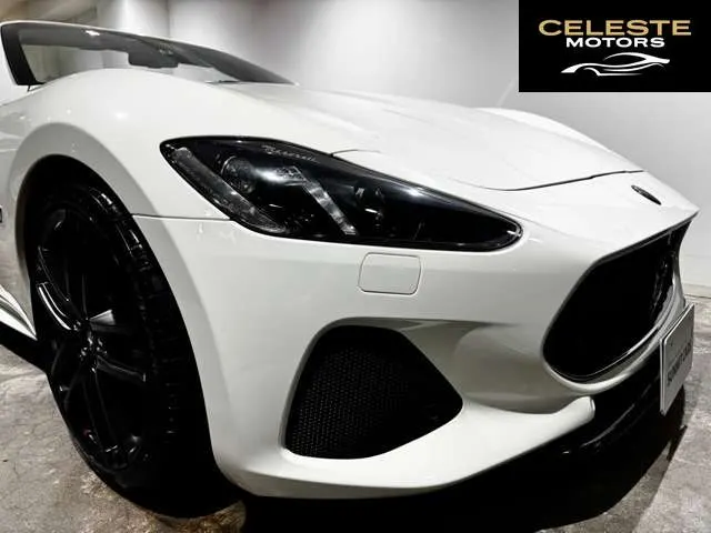 MASERATI GranCabrio 2018 — photo 3 sur 8