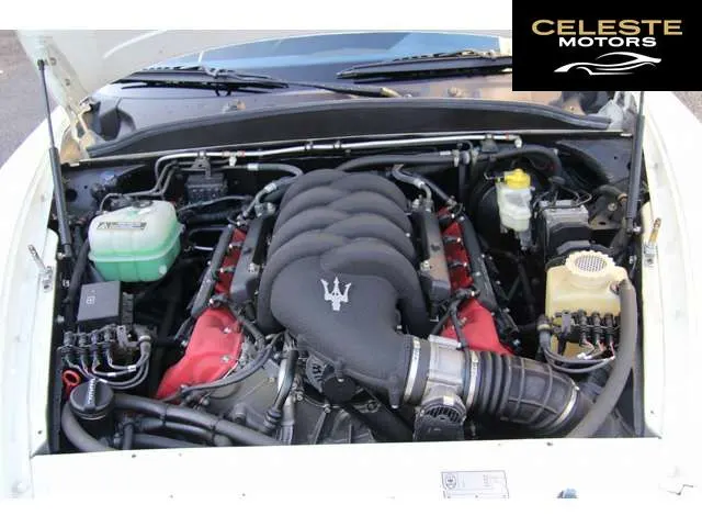MASERATI Coupé 2003 — photo 6 sur 8