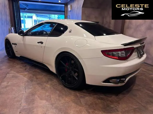 MASERATI GranTurismo 2013 — photo 3 sur 8