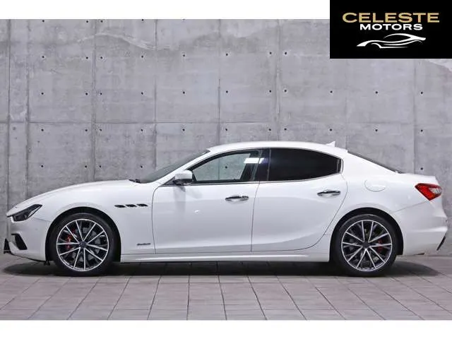 MASERATI Ghibli 2018 — photo 4 sur 8