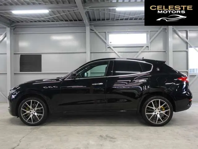 MASERATI Levante 2017 — photo 8 sur 8