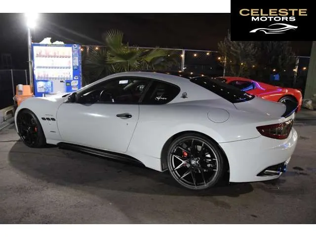 MASERATI GranTurismo 2009 — photo 3 sur 8