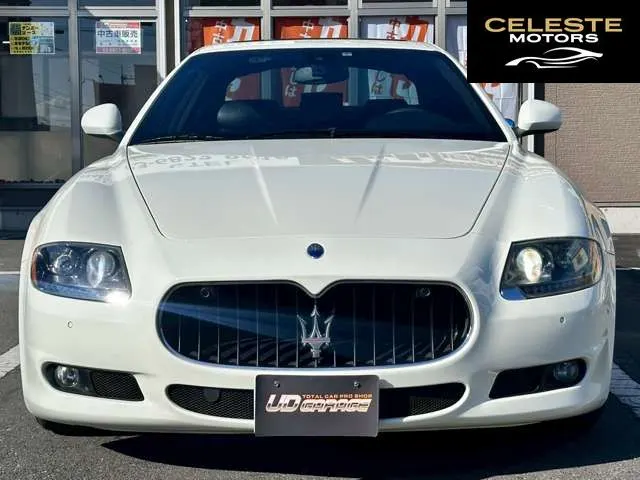 MASERATI Quattroporte 2011 — photo 5 sur 8