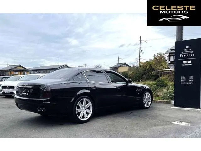 MASERATI Quattroporte 2006 — photo 4 sur 8