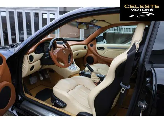 MASERATI Coupé 2005 — photo 3 sur 8
