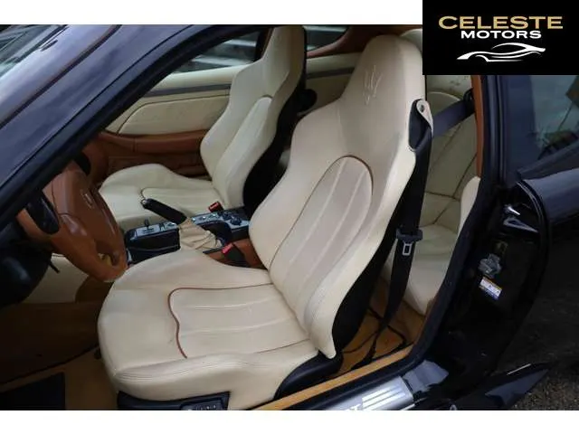MASERATI Coupé 2005 — photo 4 sur 8