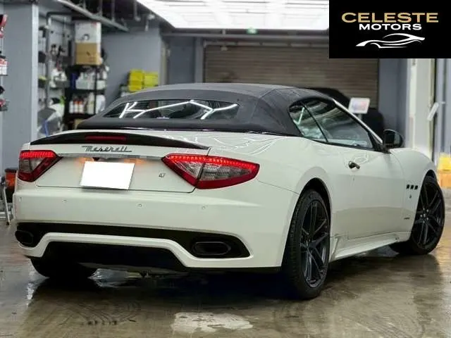 MASERATI GranCabrio 2016 — photo 8 sur 8