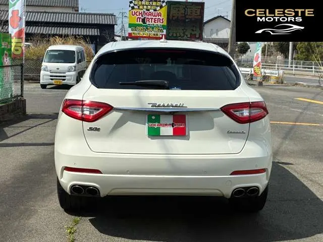 MASERATI Levante 2016 — photo 2 sur 8