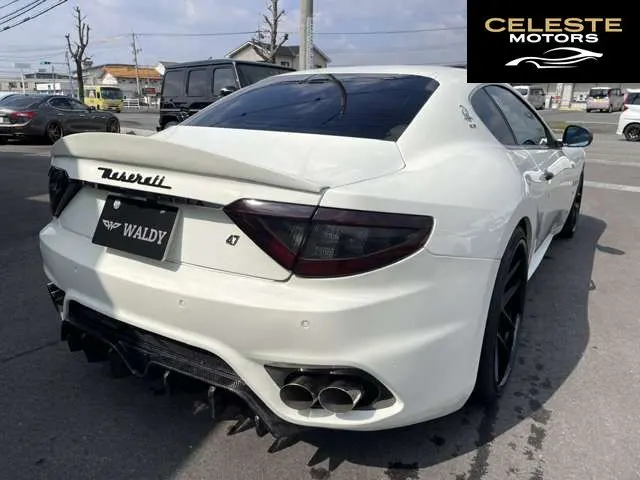 MASERATI GranTurismo 2010 — photo 2 sur 8