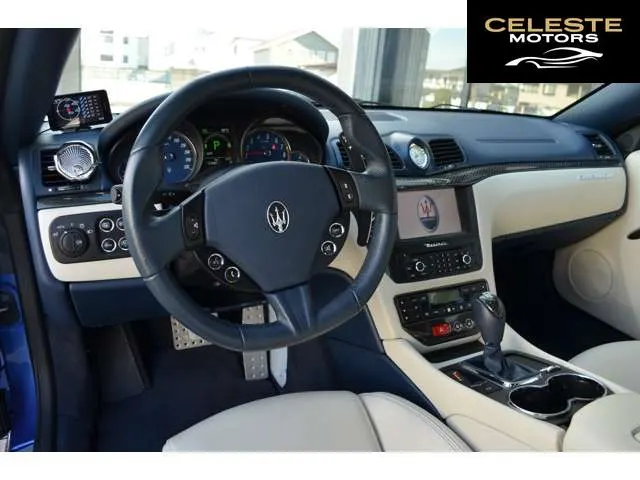 MASERATI GranCabrio 2016 — photo 1 sur 8