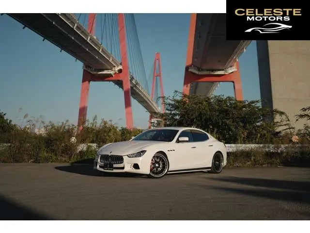 MASERATI Ghibli 2015 — photo 6 sur 8