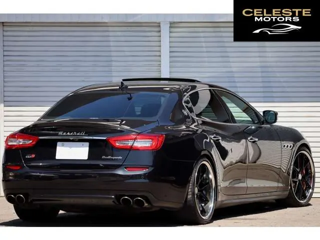 MASERATI Quattroporte 2015 — photo 7 sur 8