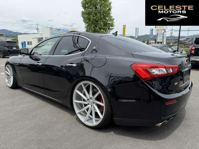MASERATI Ghibli 2016 — photo 6 sur 8