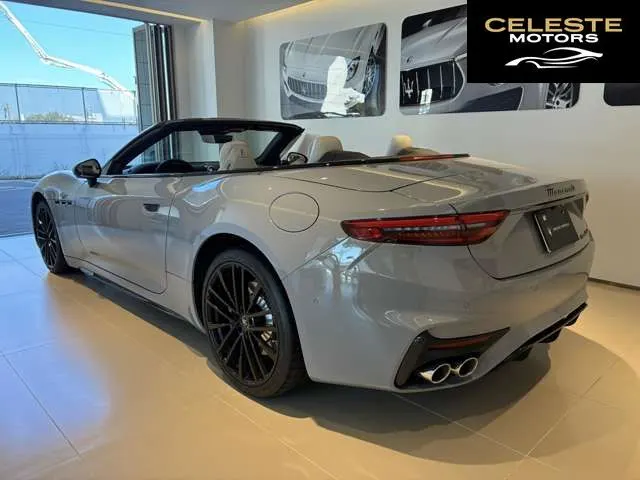 MASERATI GranCabrio 2025 — photo 3 sur 8