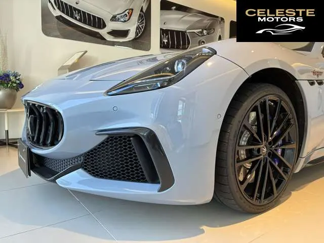 MASERATI GranCabrio 2025 — photo 6 sur 8
