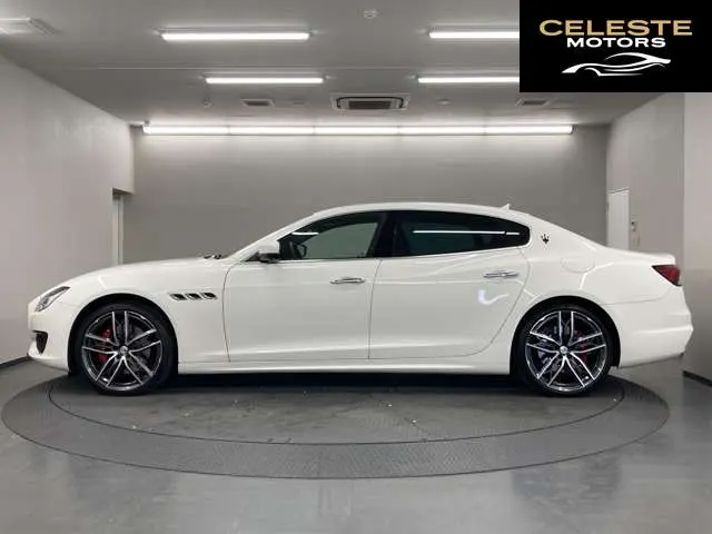 MASERATI Quattroporte 2025 — photo 5 sur 8