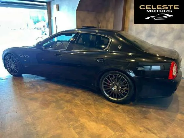 MASERATI Quattroporte 2010 — photo 5 sur 8