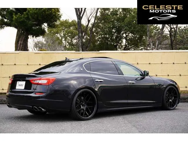 MASERATI Quattroporte 2014 — photo 2 sur 8