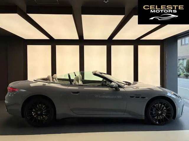 MASERATI GranCabrio 2025 — photo 2 sur 8