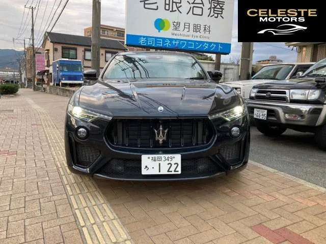 MASERATI Levante 2024 — photo 2 sur 8