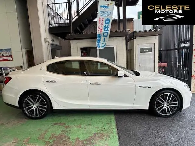 MASERATI Ghibli 2014 — photo 7 sur 8
