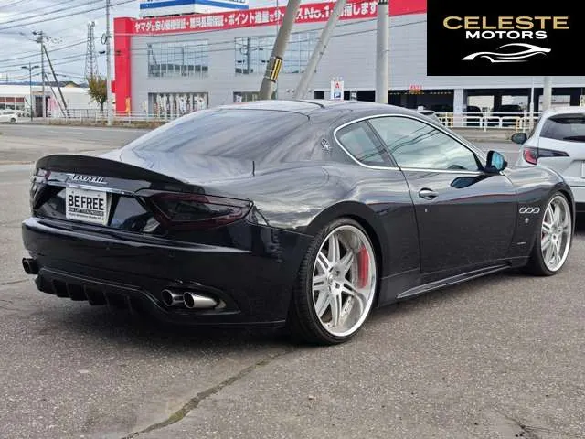 MASERATI GranTurismo 2009 — photo 4 sur 8