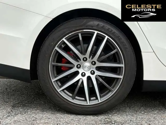 MASERATI Ghibli 2014 — photo 6 sur 8
