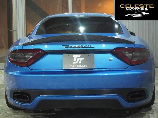 MASERATI GranTurismo 2013 — photo 2 sur 8