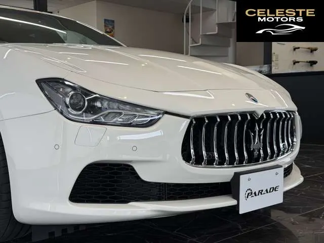 MASERATI Ghibli 2015 — photo 3 sur 8