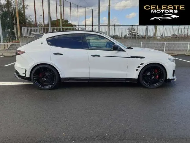 MASERATI Levante 2017 — photo 4 sur 8