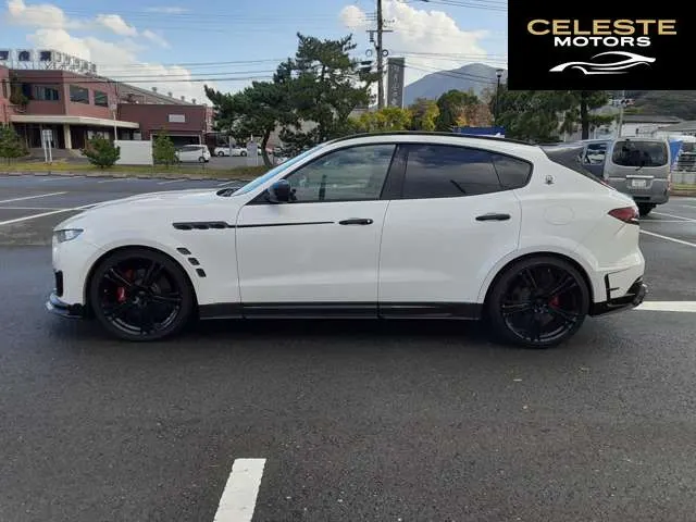 MASERATI Levante 2017 — photo 5 sur 8