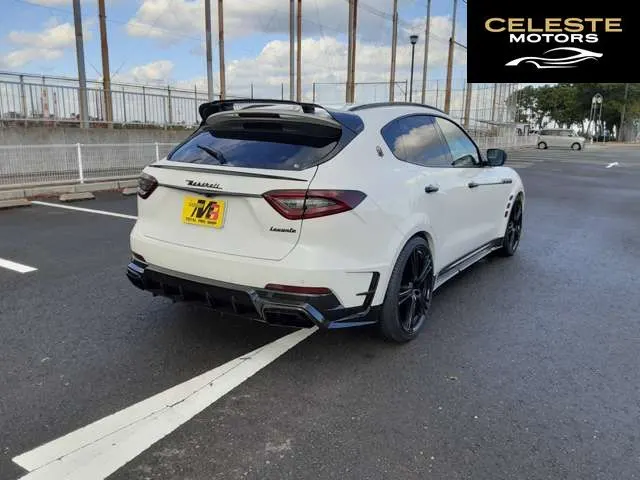 MASERATI Levante 2017 — photo 8 sur 8