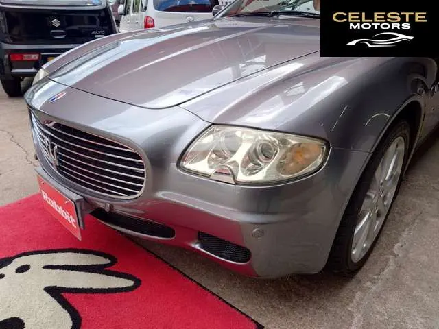 MASERATI Quattroporte 2004 — photo 6 sur 8