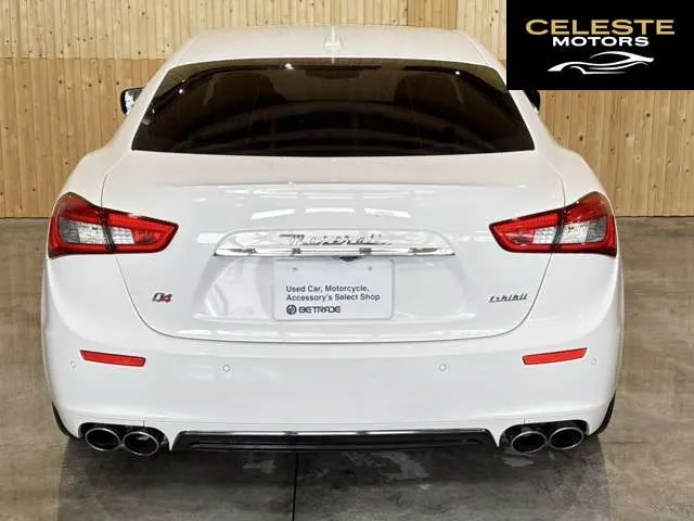 MASERATI Ghibli 2015 — photo 3 sur 8