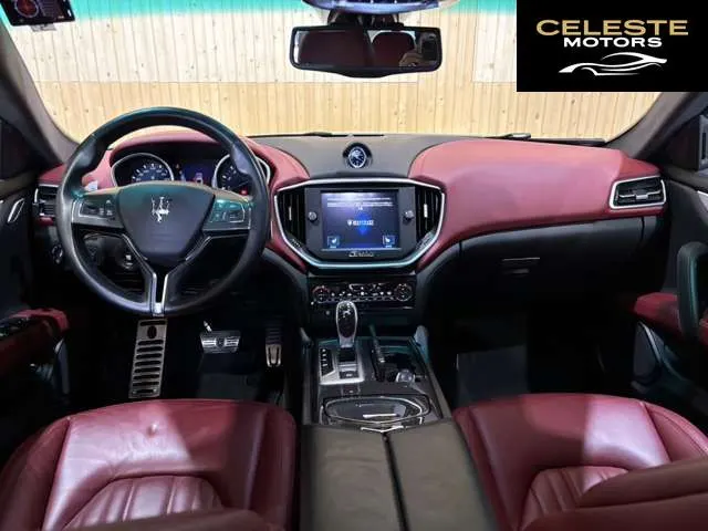 MASERATI Ghibli 2015 — photo 5 sur 8
