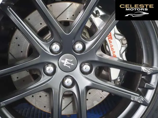 MASERATI GranCabrio 2015 — photo 6 sur 8