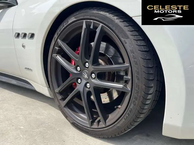 MASERATI GranTurismo 2015 — photo 5 sur 8