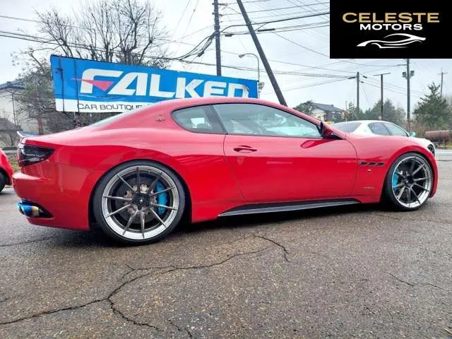 MASERATI GranTurismo 2011 — photo 6 sur 8