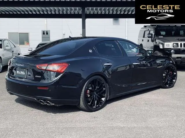 MASERATI Ghibli 2015 — photo 2 sur 8