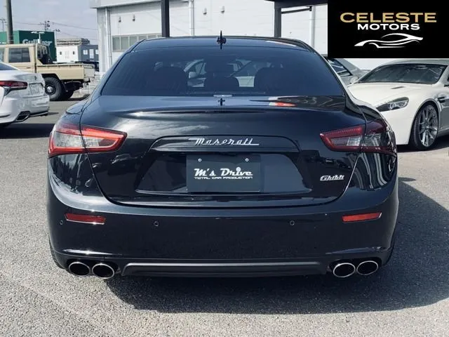 MASERATI Ghibli 2015 — photo 4 sur 8
