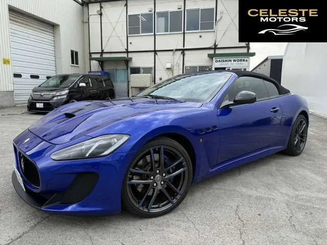 MASERATI GranCabrio 2015 — photo 3 sur 8