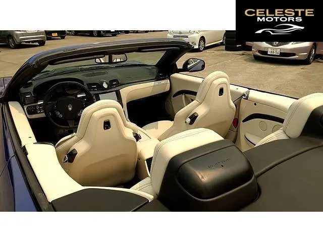 MASERATI GranCabrio 2015 — photo 8 sur 8