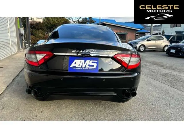 MASERATI GranTurismo 2015 — photo 1 sur 8
