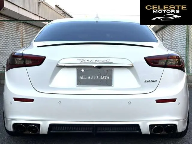 MASERATI Ghibli 2014 — photo 2 sur 8
