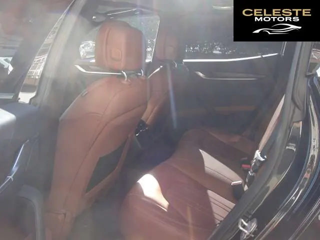MASERATI Ghibli 2015 — photo 6 sur 8