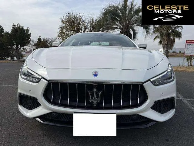 MASERATI Ghibli 2017 — photo 7 sur 8